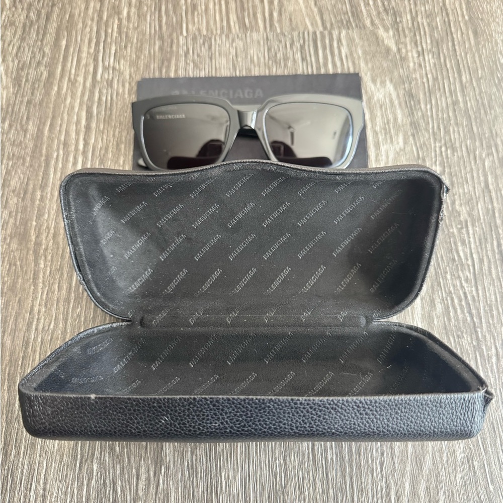 Balenciaga Max Square AF Sunglasses - Picture 8 of 12